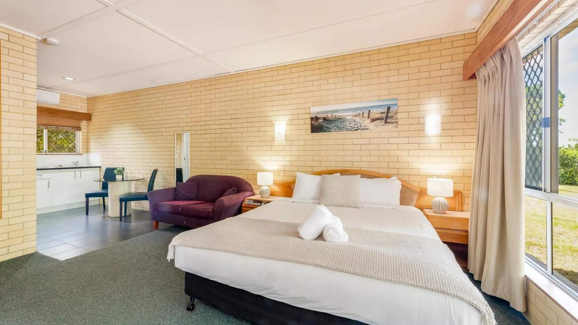 Bundaberg International Motel 4*,